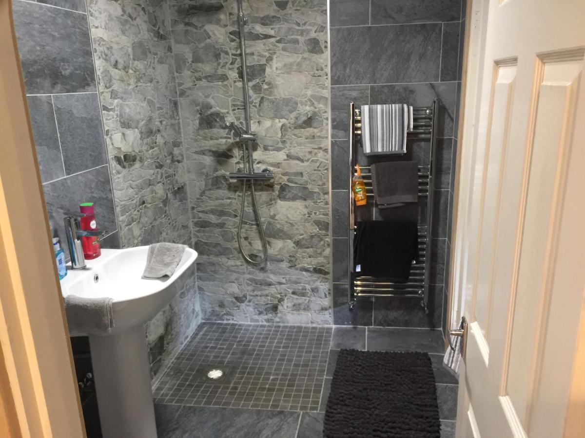 Chalet Bailiffs Annex Doncaster